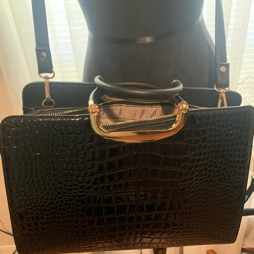 Crock embossed ladies bag